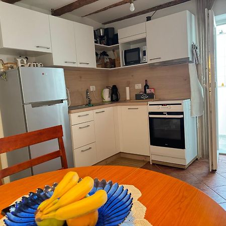 Cozy Holiday Apartment 伊佐拉 外观 照片
